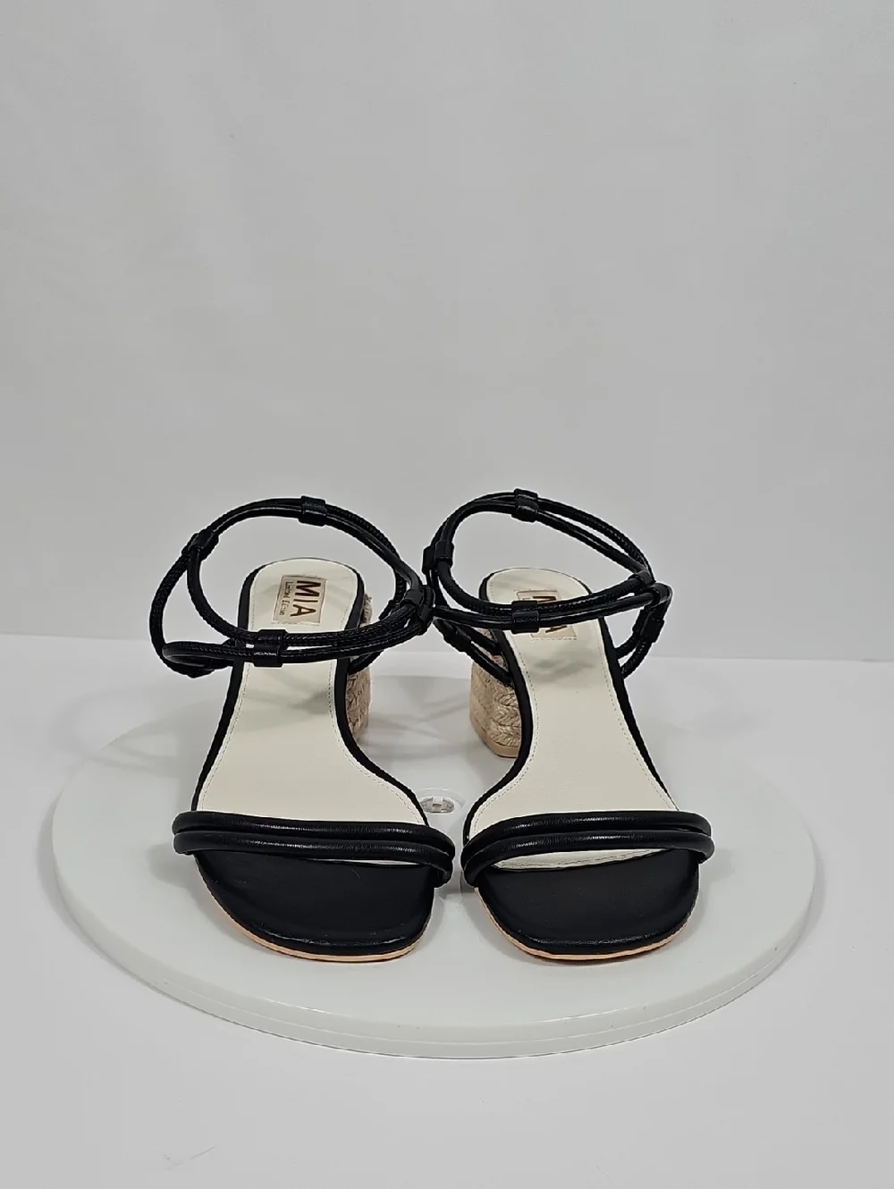 NWOT MIA Ione Strappy Espadrille Block Heels Sandals Black 8.5